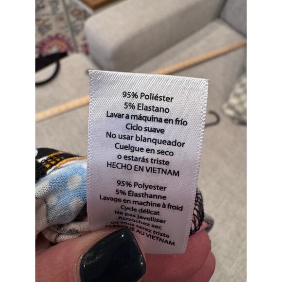 LuLaRoe Disney Minnie Mouse Colorful Tunic Shirt High Low Hem Sz M - Picture 10 of 10